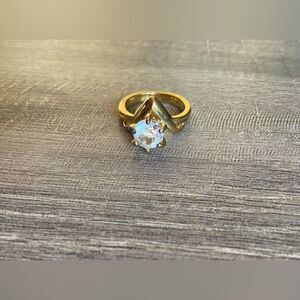 Vintage women’s size 13 fashion solitaire style ring faux round diamond stone